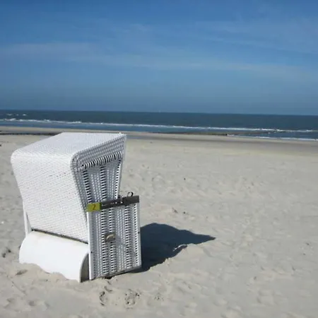 Ferienidyll An Der Duene _ Strandn *